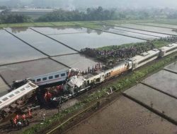 PT KAI Rilis Korban Tabrakan Kereta Api Capai 22 Korban