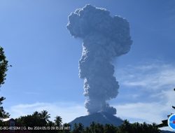 Gunungapi Ibu Kembali Erupsi Senin Pagi