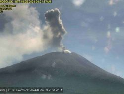 Gunung Ile Lewotolok Erupsi, Kolom Letusan 800 Meter