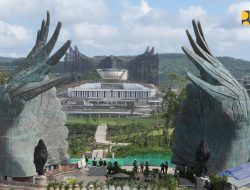 Gelombang PHK Tinggi, DPR Sindir Pemborosan Anggaran HUT RI