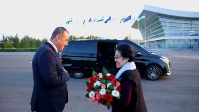 “Kunjungi Uzbekistan, Megawati Ziarah ke Makam Imam Bukhari dan Terima Gelar Kehormatan