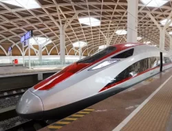 Lonjakan Penumpang Kereta Cepat Whoosh pada Momentum Libur Maulid Nabi