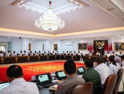 Prabowo Pimpin Sidang Kabinet Bahas Kunjungan Internasional