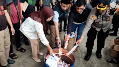 KPU Kota Makassar Musnahkan 2.510 Surat Suara Rusak Pilkada 2024