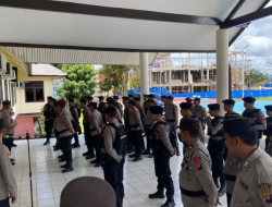 Polres Sekadau Kirim 24 Personel ke Daerah Terdampak Banjir