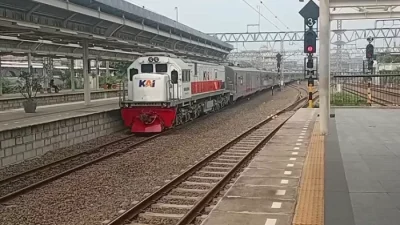 38 Perjalanan Kereta Api Dibatalkan Akibat Banjir, KAI Berikan Refund Tiket 100 Persen