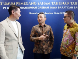 Mardigu Wowiek Prasantyo dan Helmy Yahya Resmi Menjabat Komisaris Bank BJB