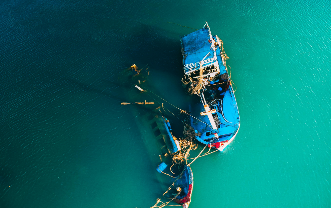 Ilustrasi - Kapal tenggelam