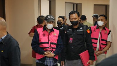 3 Tersangka Kasus Korupsi Pemberian Kredit PT Sritex