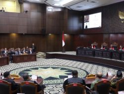 Mahkamah Konstitusi Sidangkan 11 Gugatan terhadap UU TNI yang Baru Disahkan