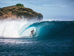 Jelang Krui dan Nias Pro 2025, Timnas Surfing Indonesia Matangkan Latihan Fisik di Kuta