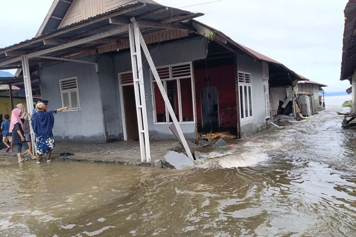 Kemensos sigap kirim bantuan ke korban banjir di Halmahera Selatan