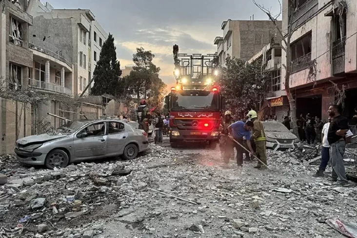 Istimewa - Amerika Serikat resmi menyerang Iran dengan menargetkan situs-situs nuklir negara Islam tersebut.