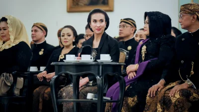 Malam 1 Sura di Pura Mangkunegaran: Pelestarian Tradisi yang Menarik Wisatawan