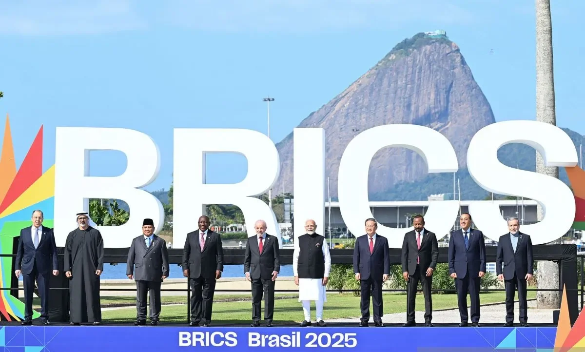 Istimewa - KTT BRICS di Rio De Janeiro, Brasil, Diwarnai Momen Foto Bersama Para Pemimpin Negara
