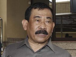 Soenarko Desak Copot Menteri Geng Solo & Korup
