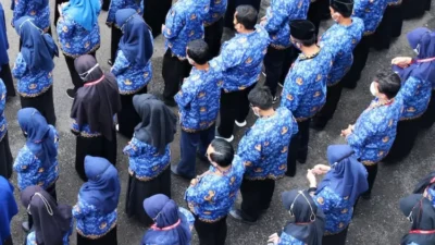 Benarkah PPPK Paruh Waktu 2025 Dilarang Kenakan Seragam Korpri?