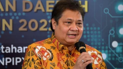 Prabowo Rapat Ekonomi, Fokus pada Energi Terbarukan