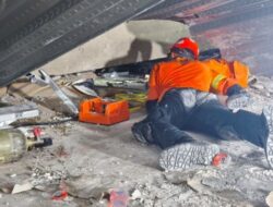 Evakuasi Dramatis Ponpes Al Khoziny: Tim SAR Berjuang Selamatkan 7 Korban Kritis