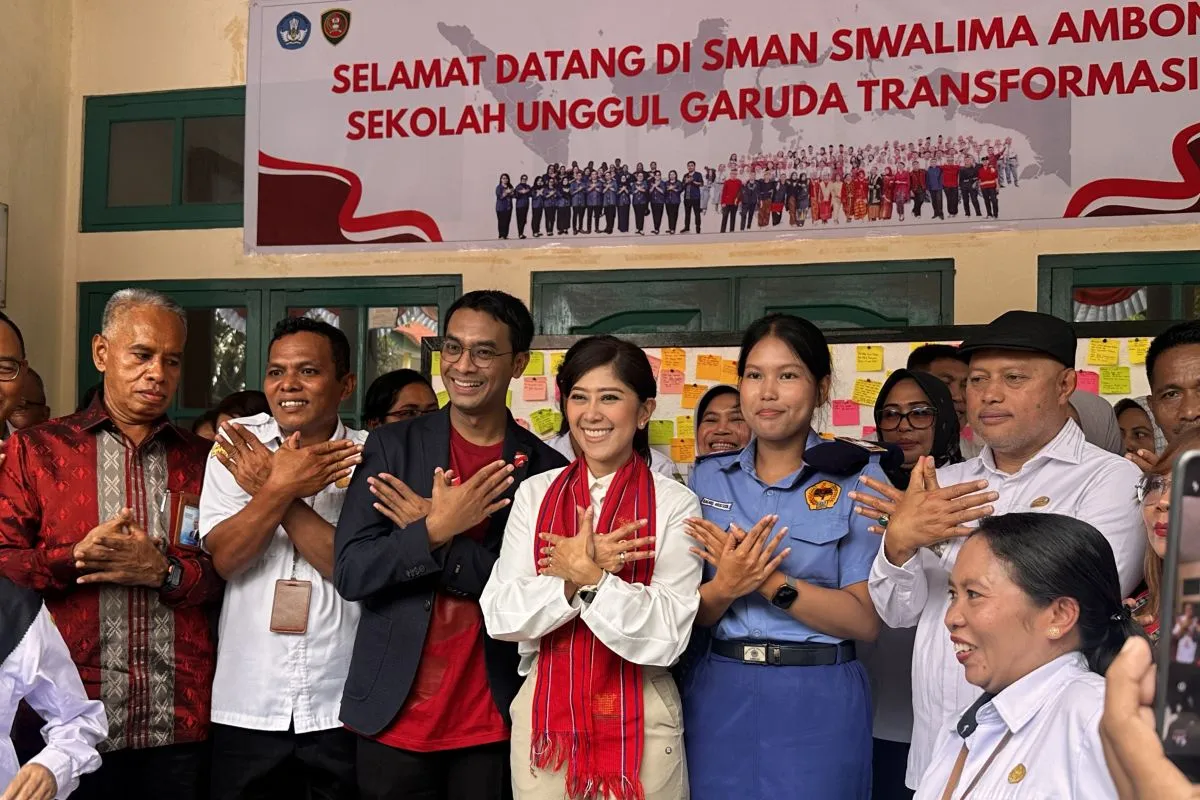 Sekolah Garuda Diperkenalkan di Ambon, Meutya Hafid Ajak Siswa Siwalima Melek Digital