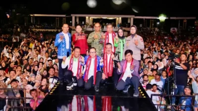 Wamendagri Bima Arya Buka Festival Benteng Victoria 2025 di Ambon