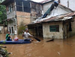 Sungai Ciliwung Meluap, 20 RT di Jakarta Terendam Banjir