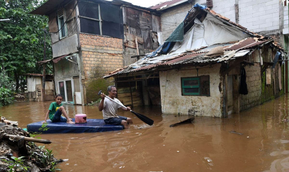 Ilustrasi Banjir Sungai Ciliwung