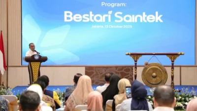 Mendiktisaintek Brian Yuiarto Luncurkan Program Bestari Saintek