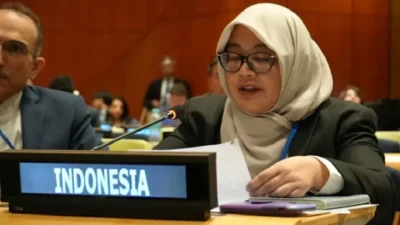 Direktur Jenderal Pengelolaan Hutan Lestari (PHL) Kemenhut, Laksmi Wijayanti menyatakan bahwa kayu Indonesia adalah legal, lestari, dan terverifikasi