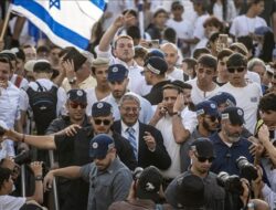 Survei: 70 Persen Warga Israel Nilai Negaranya Hanya “Bawahan” Amerika Serikat