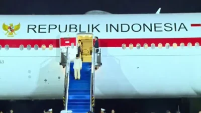 Presiden Prabowo Tiba di Halim Usai Hadiri KTT APEC