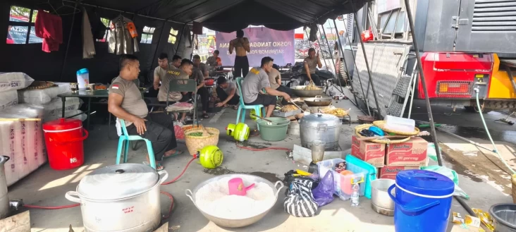 Pemkot Semarang Dirikan Dapur Umum