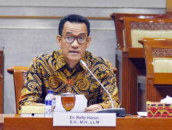 Refly Harun Desak Menkeu Purbaya Tegakkan Good Governance di Kemenkeu