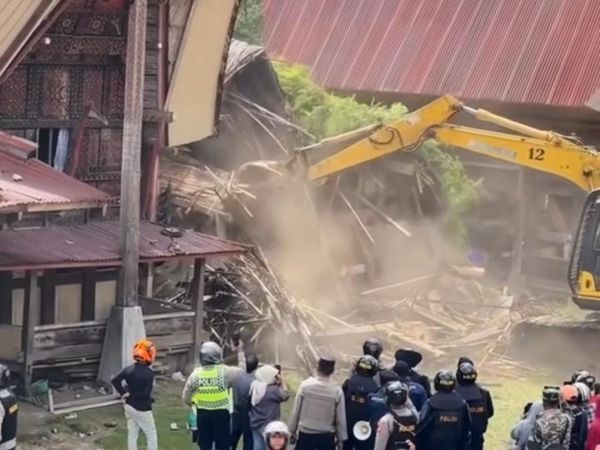 Warisan Budaya 300 Tahun di Tana Toraja Dirobohkan, Eksekusi Lahan Memicu Gelombang Protes