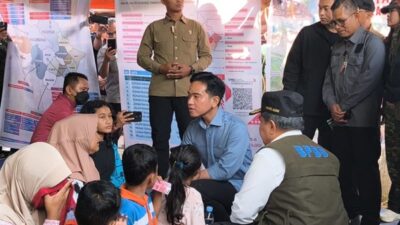 Kunjungi Agam, Wapres Gibran Pastikan Pemulihan Pascabencana di Sumatra Dipercepat