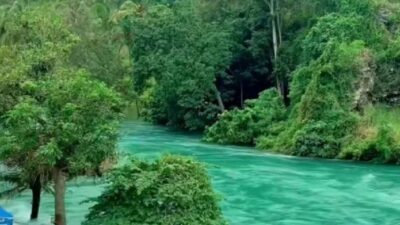 Viral Air Danau Singkarak Jernih Kebiruan di Tengah Banjir Sumatra