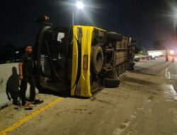 Bus Cahaya Trans Terguling di Tol Krapyak Semarang, 16 Penumpang Meninggal Dunia