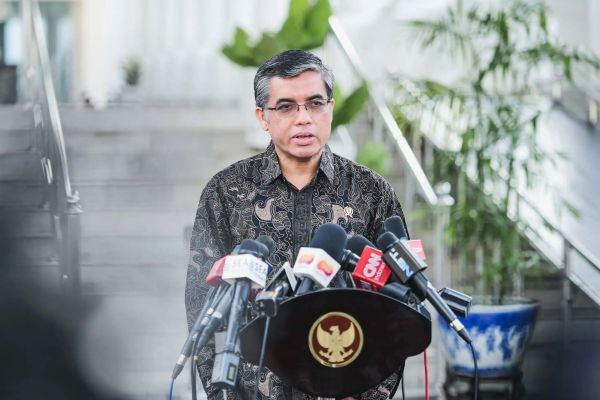 Menaker Optimis soal Indeks Alfa Jadi Kunci UMP 2026, Buruh Alihkan Aksi ke Daerah