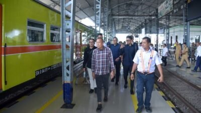 Elektrifikasi Cikarang–Cikampek Ditargetkan Selesai 2027, DPR Dorong KRL Tembus Karawang