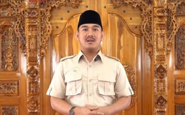 KPK Tetapkan Bupati Bekasi dan Ayahnya dalam Kasus Tersangka Suap Proyek