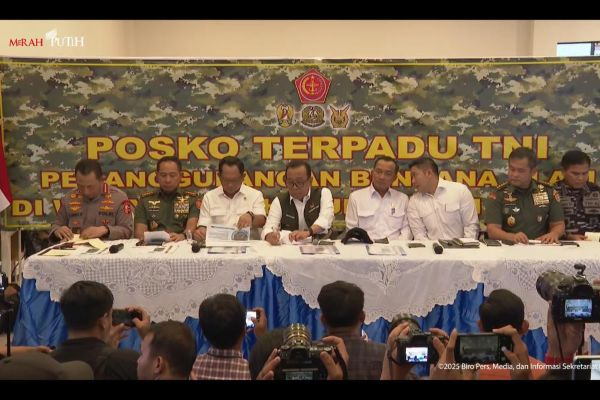 Pemerintah Akui Bencana Sumatra Bukan Soal Cuaca, Siap Jerat Aktor Perusak Hutan?