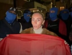 Kemlu RI Laporkan WNA Bonnie Blue ke Otoritas Inggris Terkait Dugaan Pelecehan Bendera