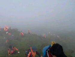 Operasi SAR Pesawat ATR 42-500: Korban Kedua Ditemukan di Gunung Bulusaraung