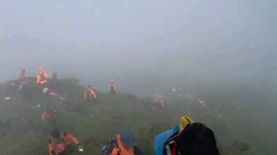 Operasi SAR Pesawat ATR 42-500: Korban Kedua Ditemukan di Gunung Bulusaraung