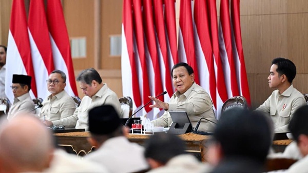 Retret Kabinet, Presiden Prabowo Soroti Kendala Teknis Program MBG