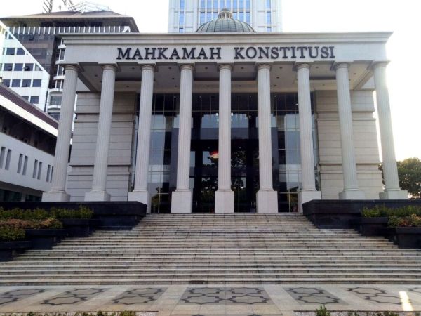 MK Tolak Gugatan Aturan Pensiun Janda, Pemohon Dinilai Keliru