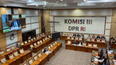 RDPU Komisi III DPR Sepakati Polri Tetap di Bawah Presiden