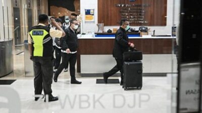 KPK Lanjutkan Penggeledahan di Kantor Pusat Ditjen Pajak Terkait Kasus Suap