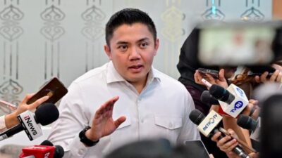 Seskab Teddy Klarifikasi Polemik Sertifikasi Produk Halal AS di Tengah Kesepakatan Dagang