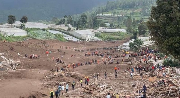 Data Terbaru Longsor Cisarua: 58 Korban Teridentifikasi, 17 Jenazah Masih Proses